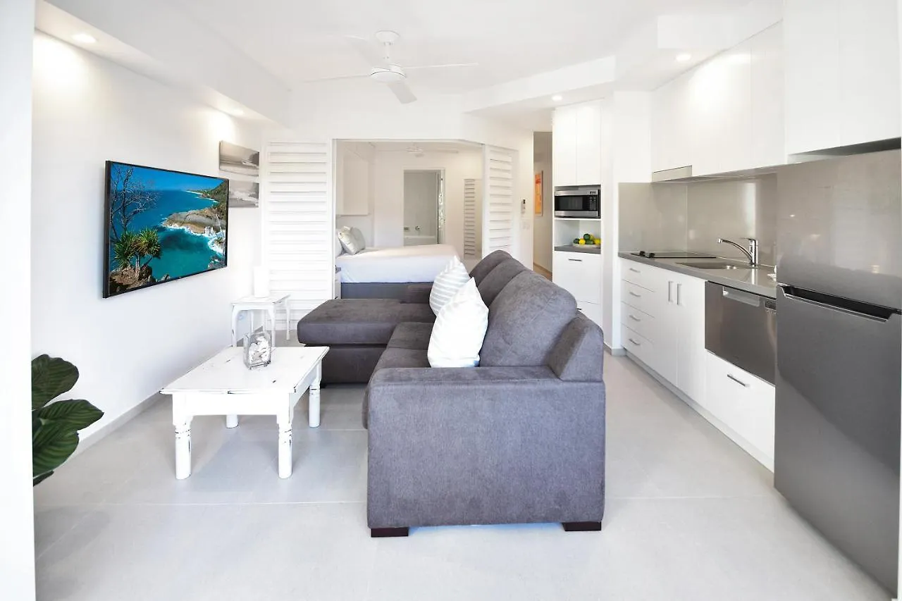 French Quarter Private Apartment Sunshine Coast